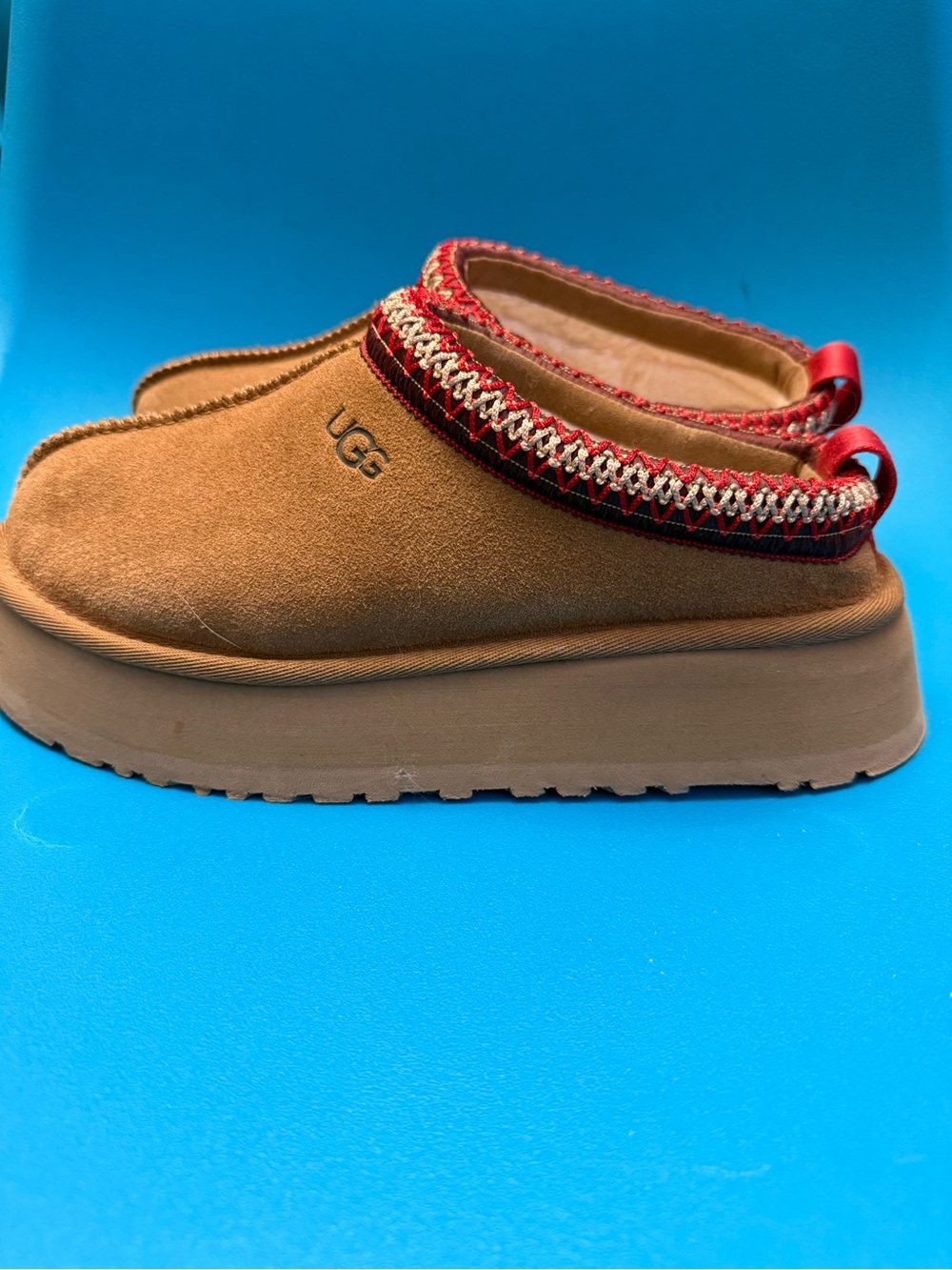 UGG Tazz II Platform Slippers sz 7